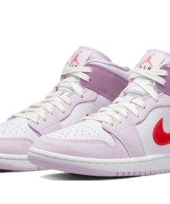 Alternative view of air jodan 1 Mid Valentine's Day (2022)