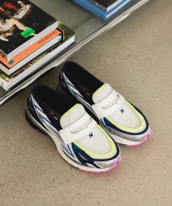 Alternative view of New Balance 1906L