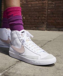 Alternative view of Women's Blazer Mid '77 Shoes