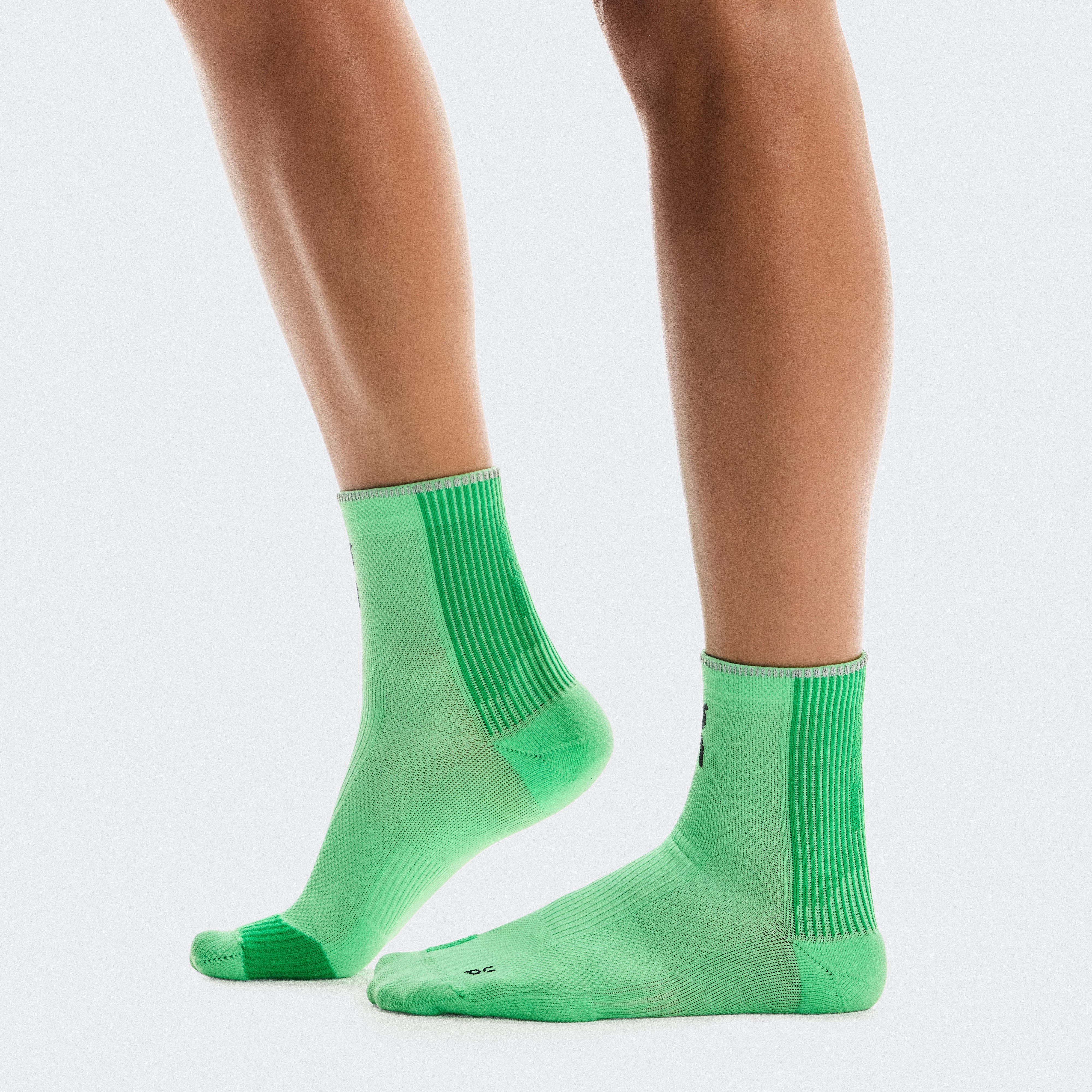 Performance Run Sock Mid - Image 15