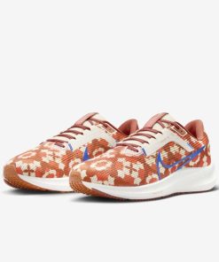 Alternative view of Men's Pegasus 40 Premium Road Running Shoes