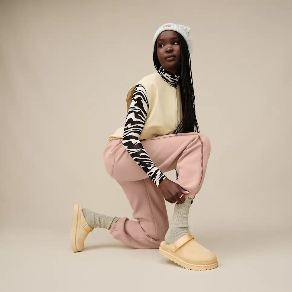 Femme Classic Jogger - Image 12