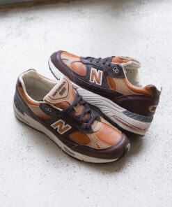Alternative view of New Balance 991 v1 *Made in England*