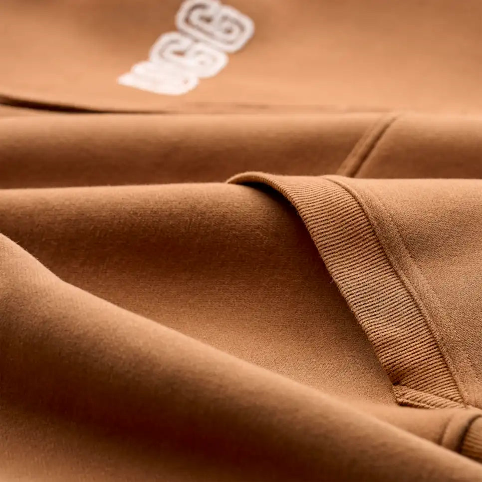 Femme UGG Logo Hoodie - Image 18