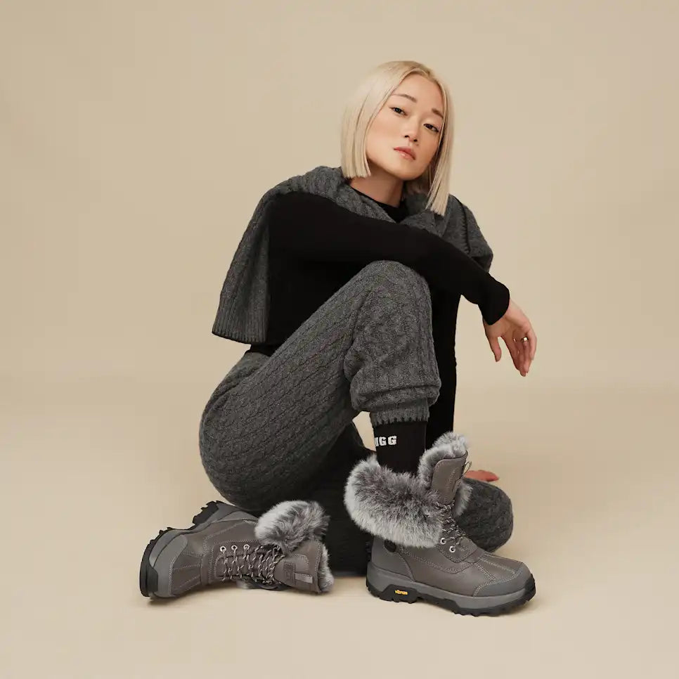 Femme Lorelai Cable Knit Jogger - Image 14