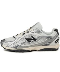 New Balance 204L
