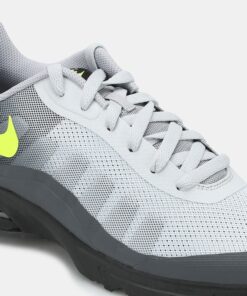 Men's Air Max Invigor Shoes