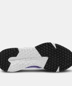 Alternative view of Women's Run Defy Road Running Shoes