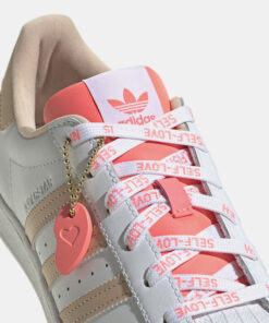 Women's Superstar Shoes