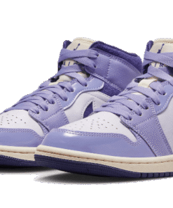 Alternative view of air jodan 1 Mid SE Chenille Sky J Light Purple