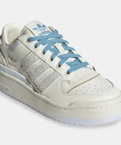 Alternative view of Women's Forum Bold Shoes