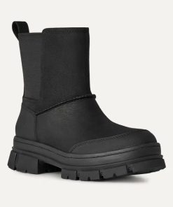 Alternative view of Women's Ashton Weatherized Chelsea Boot