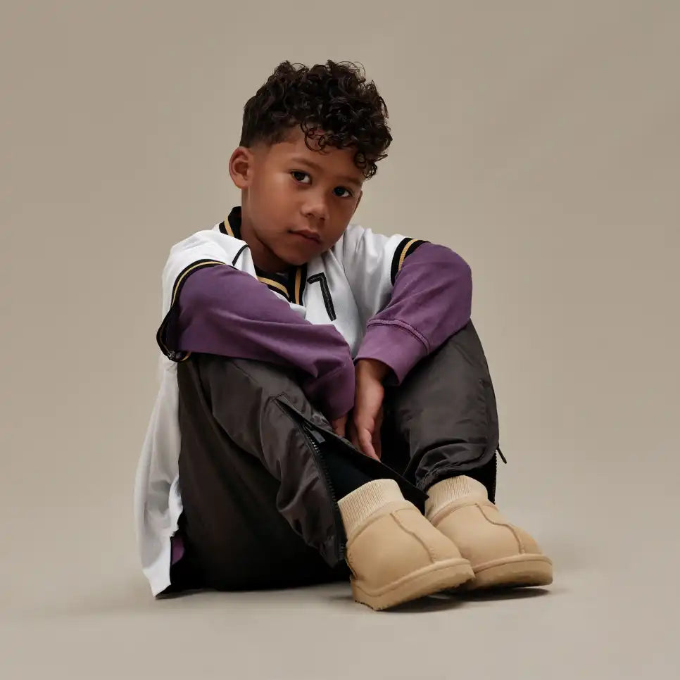 Enfants Classic Ultra Mini Stretch Cuff Boot - Image 20