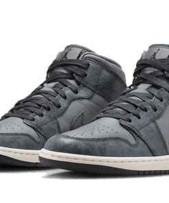 Alternative view of air jodan 1 Mid Distressed Smoke Grey