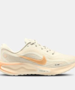 Alternative view of Women's Journey Run Road Running Shoes