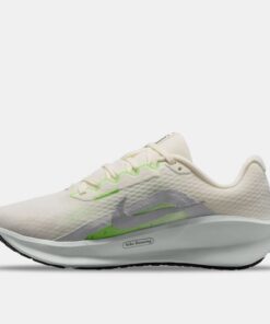 Alternative view of Women's Downshifter 13 Road Running Shoes