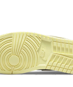 Alternative view of air jodan 1 Low Lemonade