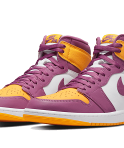 Alternative view of air jodan 1 Retro High OG Brotherhood