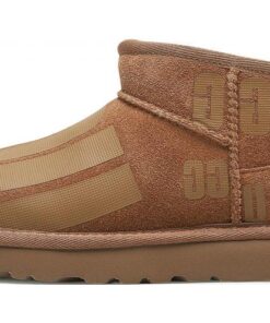 Alternative view of (WMNS)  Classic Mini Scatter Graphic 1130573-CHE