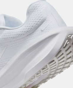 Women's Winflo 11 Road Running Shoes