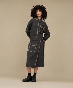 Alternative view of Women's Classic Ultra Mini Leather Boot