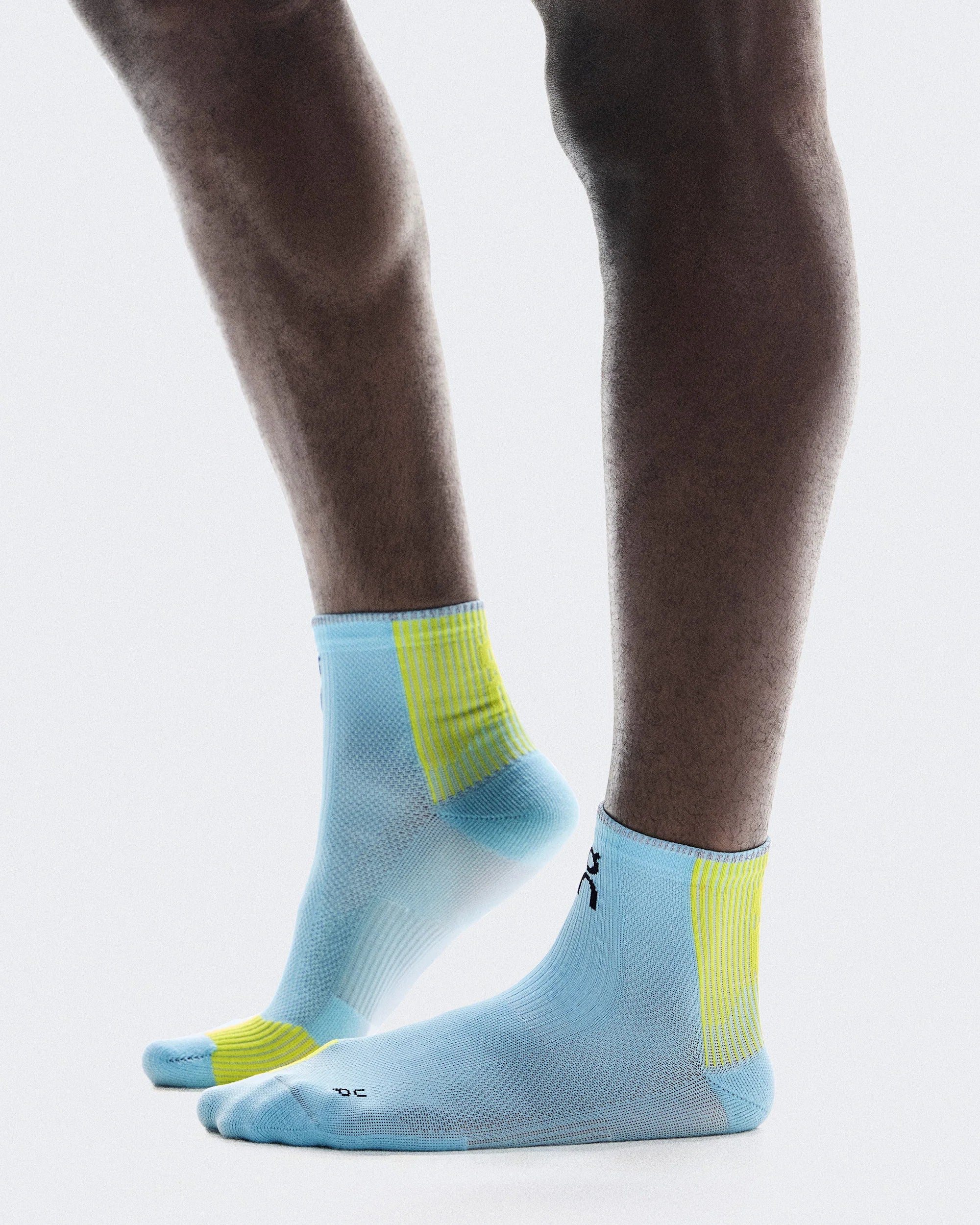 Performance Run Sock Mid - Image 2