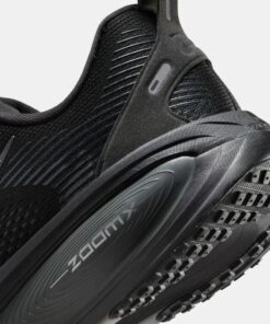 Men's Vomero 18 Road Running Shoes