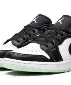 Alternative view of air jodan 1 Low Tie-Dye