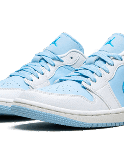 Alternative view of air jodan 1 Low SE Reverse Ice Blue