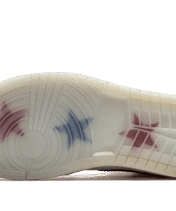 Alternative view of air jodan 1 Retro High Trophy Room Chicago (Friends and Family) (W/ Blue Laces)