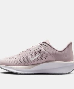 Alternative view of Women's Quest 6 Road Running Shoes