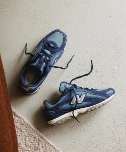 Alternative view of New Balance 204L