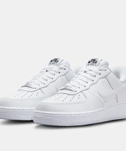 Alternative view of Women's Air Force 1 '07 EasyOn Shoes
