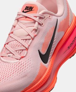 Women's Vomero 18 Road Running Shoes