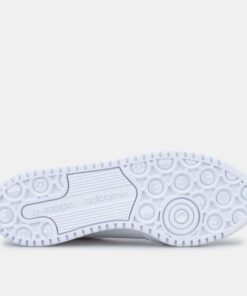 Women's Forum Bold Shoe