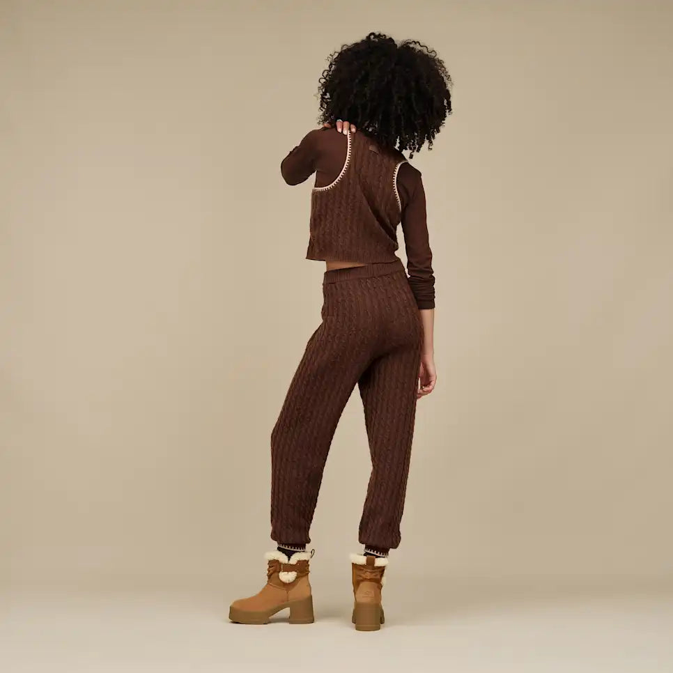 Femme Lorelai Cable Knit Jogger - Image 7