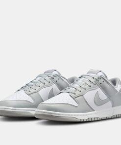 Alternative view of Men's Dunk Low Retro Shoes