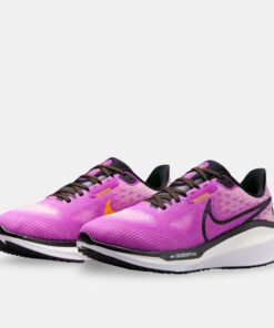 Alternative view of Women's Vomero 17 Road Running Shoes