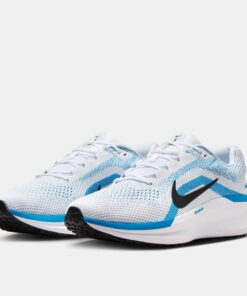 Alternative view of Men's Winflo 11 Road Running Shoes