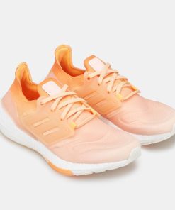 Alternative view of Women's Ultraboost 22 Shoe