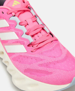 Women's Switch FWD Running Shoe