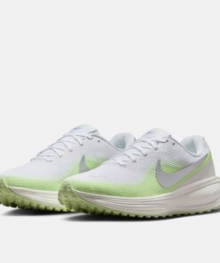 Alternative view of Women's Revolution 8 Running Shoes