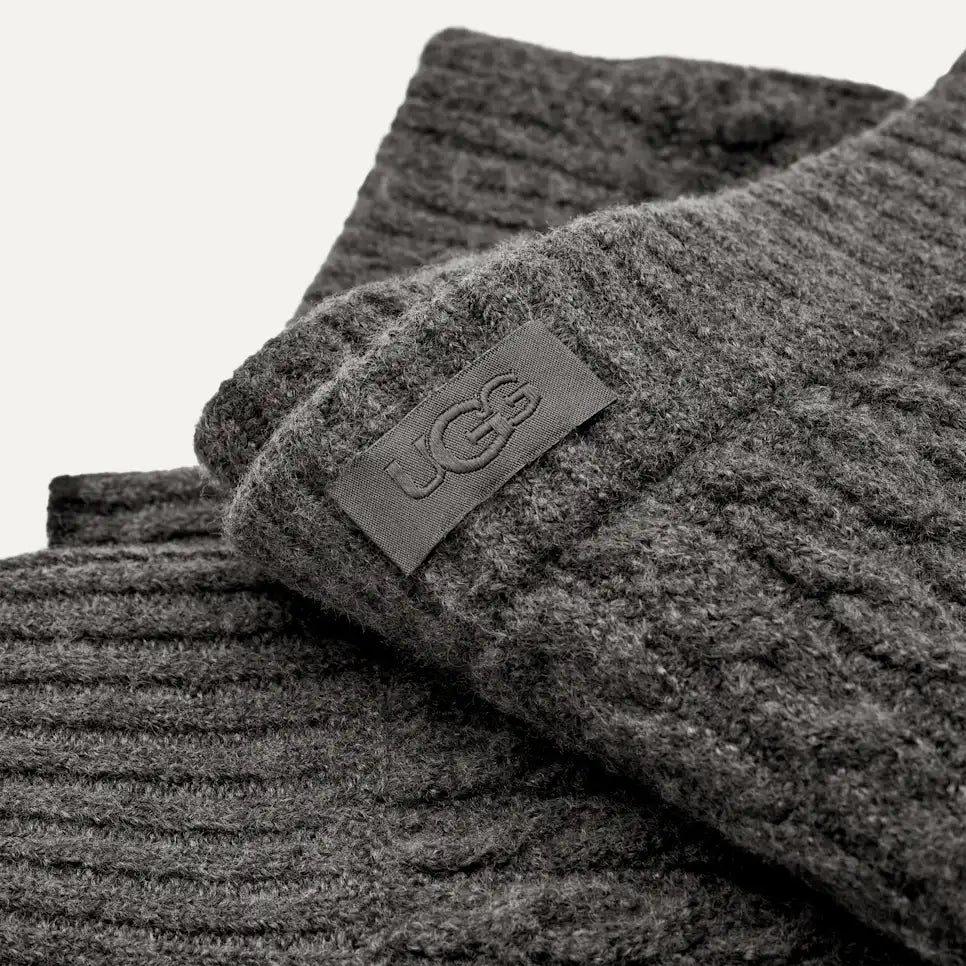 Femme Lorelai Cable Knit Jogger - Image 10