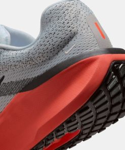 Men's Winflo 11 Road Running Shoes