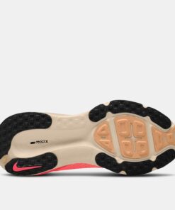 Alternative view of Women's Vomero 18 Road Running Shoes