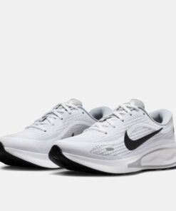 Alternative view of Women's Journey Run Road Running Shoes