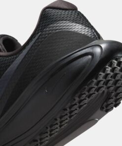 Women's Revolution 8 Road Running Shoes