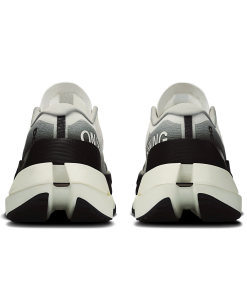 Alternative view of Cloudboom Max