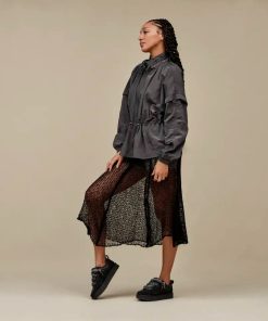 Alternative view of Women's Lo Lowmel Sneaker