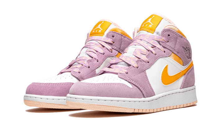 air jodan 1 Mid SE Arctic Pink - Image 2